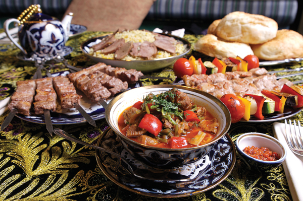 Рецепт: Жаркое с курицей и овощами - по мотивам таджикской кухни